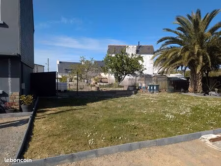 terrain locmiquélic