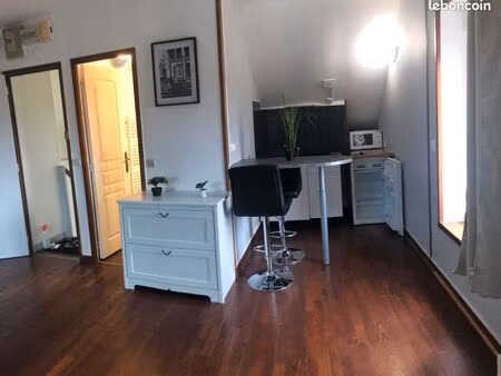 studio meublé