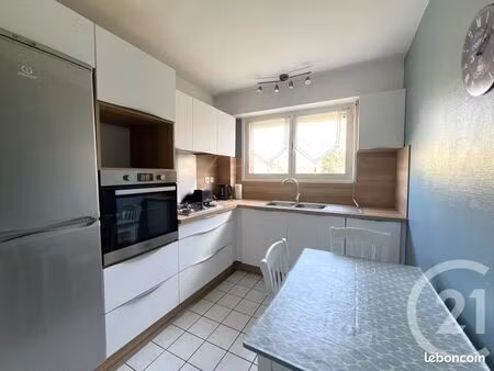 appartement 3 pièces 72 m²
