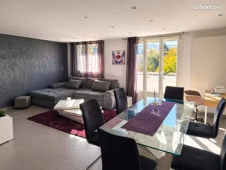 t3 lumineux avec balcon eybens résidence les javaux