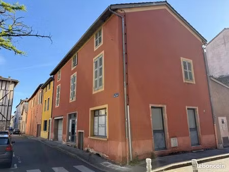 immeuble 4 pièces 289 m²