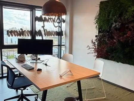 bureau privatif - espace de travail haut de gamme-à l'heure  demi-journée  mois — tout com