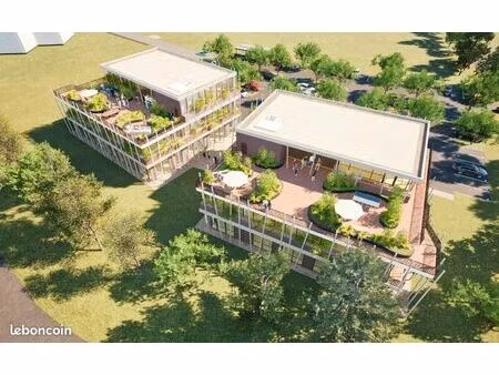 bureaux 2 036 m²