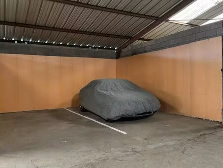 emplacement voiture