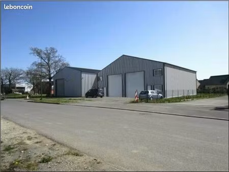 local d'activite 200 m² breal sous montfort