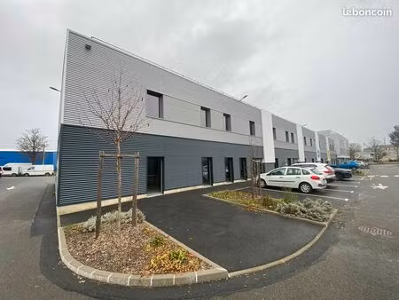 local d'activite 436 m² cesson sevigne
