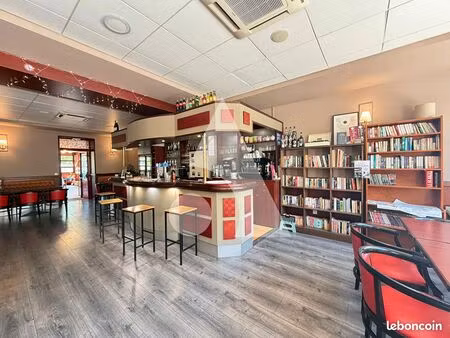 murs commerciaux 240 m² frouard