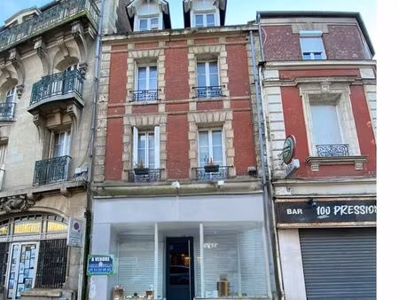 local 145 m² noyon