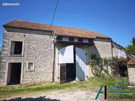 propriété 3 pièces 108 m²