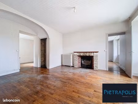 maison 5 pièces 150 m²