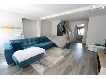 maison 4 pièces 84 m²