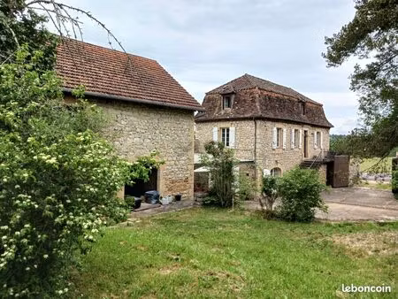 maison quercynoise 4 chambres 157 m² + dépendance 108 m²