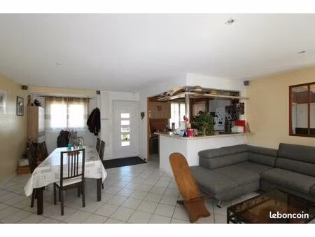 maison 7 pièces 178 m²