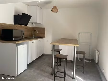 studio meublé
