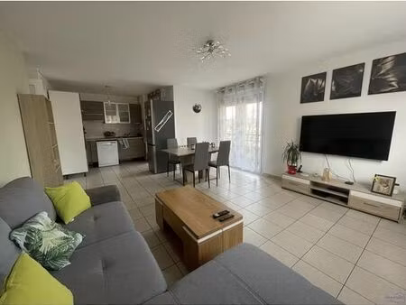 appartement 3 pièces 63 m²