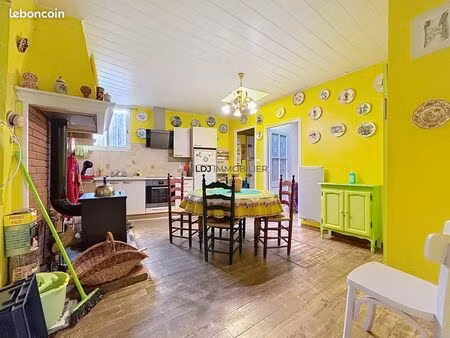 maison de village 2 pièces 49 m²