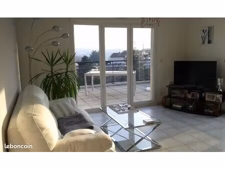 t2 lumineux de 46 m² + terrasse 26 m² – saint-symphorien-sur-coise