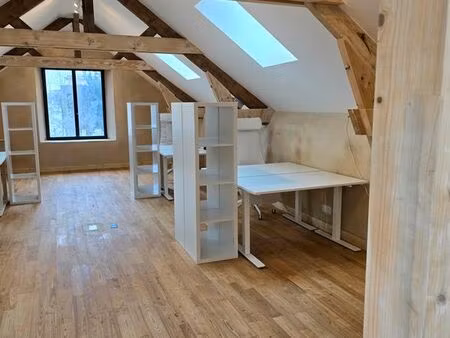 bureaux à louer - la courrouze