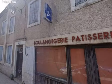 ancienne boulangerie à vendre