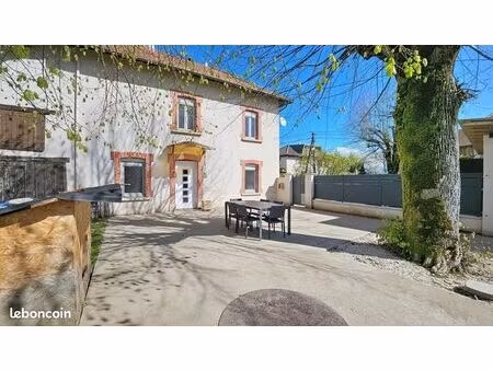 maison 5 pièces 110 m²