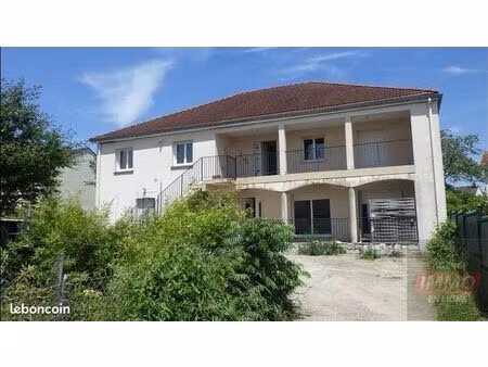 maison 12 pièces 300 m²