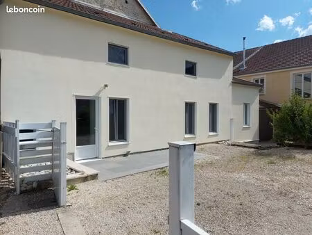 petite maison à louer