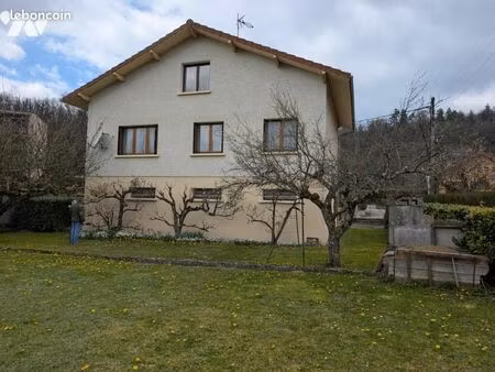 maison 4 pièces 76 m²