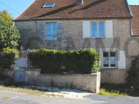 maison en pierre avec verger 52120