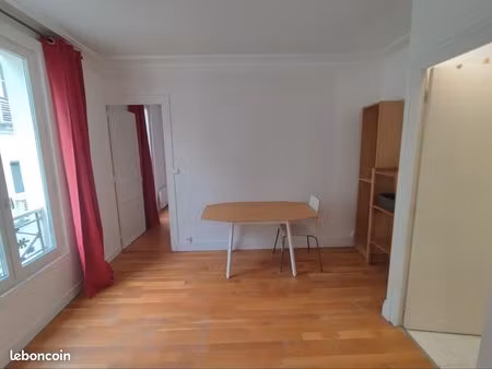 2 pièces proche trudaine