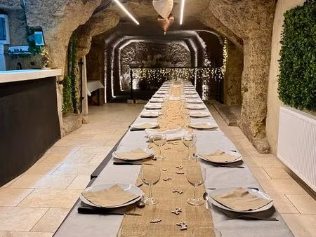 location cave/salle festive