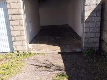 vends double garage