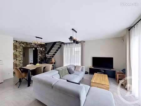 maison 5 pièces 108 m²