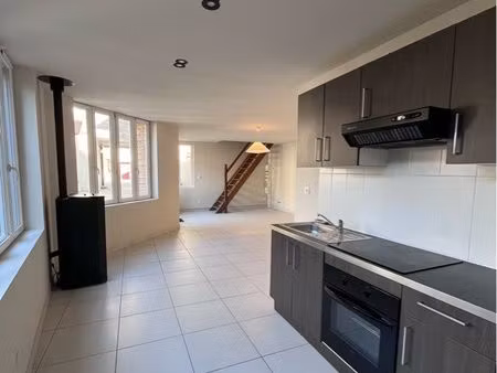 à vendre maison lumineuse 86 m²  3 chambres  parking  neuville centre