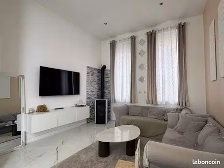 maison 4 pièces 140 m²