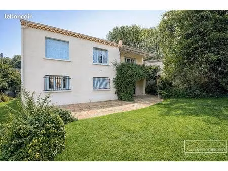 maison 4 pièces 104 m²