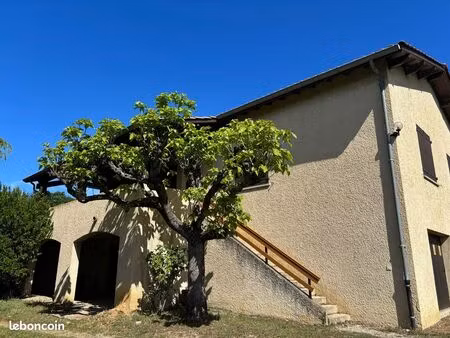maison t6 138 m²