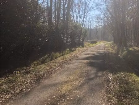terrain de loisirs avec abris de jardin 3000m2 clôturé