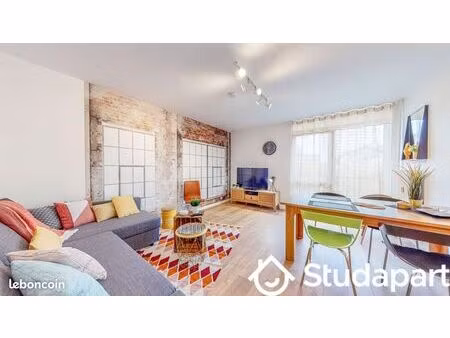 chambre 1 pièce 12 m²