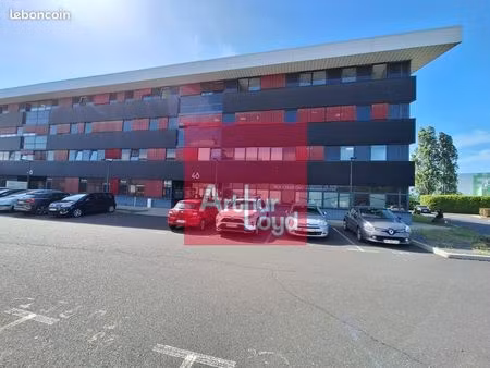 bureaux 52 m² cournon d auvergne
