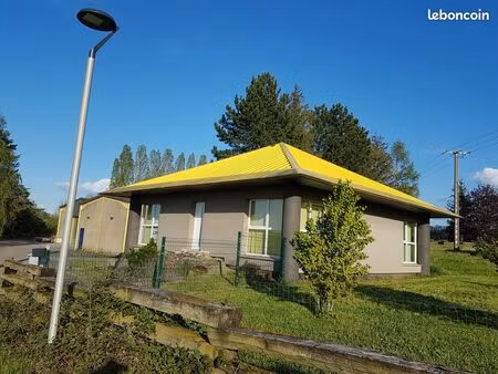 a louer-bureaux 200m2