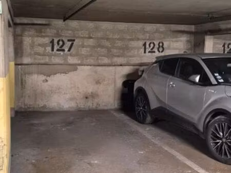 vends place de parking