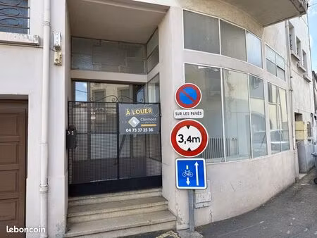 local commercial 110 m² cébazat