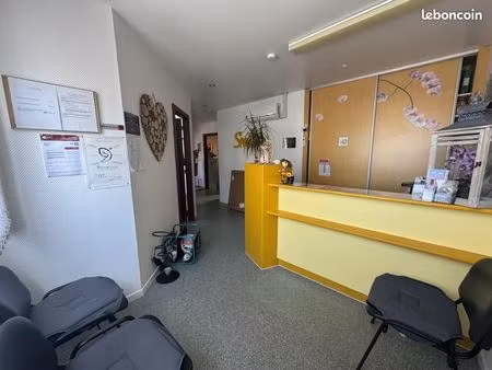 local 70 m²
