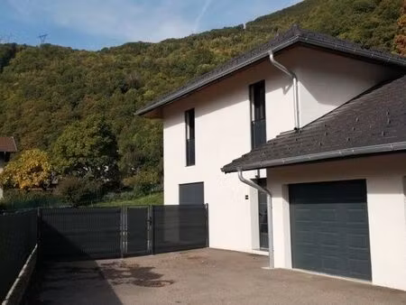 a louer maison t4