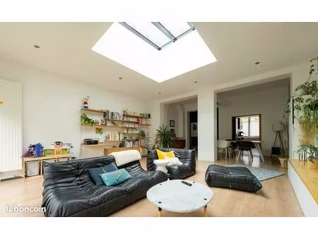 maison rénovée – 153 m² – 4 chambres –secteur recherché douai