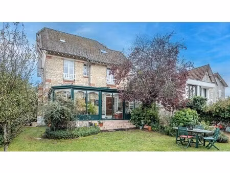 maison de luxe à vendre à fontainebleau