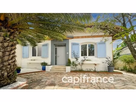maison de luxe à vendre dans le quartier jean-moulin