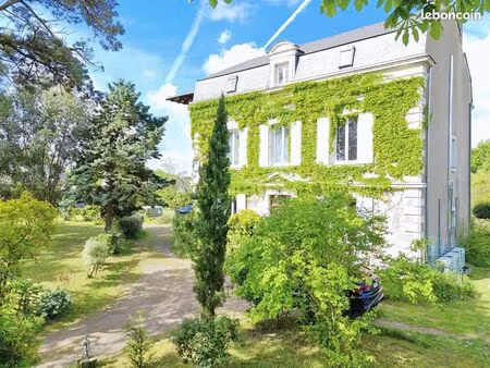 propriété 10 pièces 268 m²