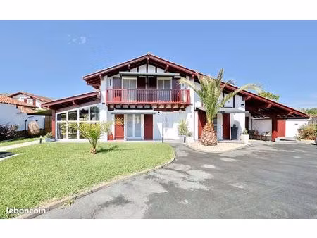 maison 5 pièces 122 m²