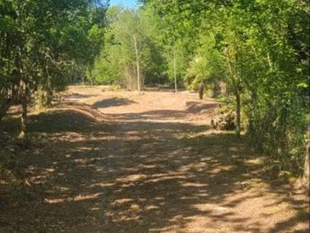 terrain de loisir